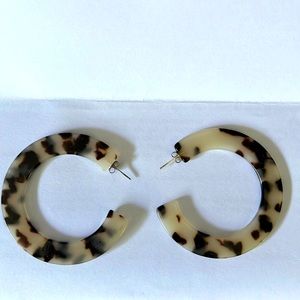 Tortoise Shell Hoop Earrings